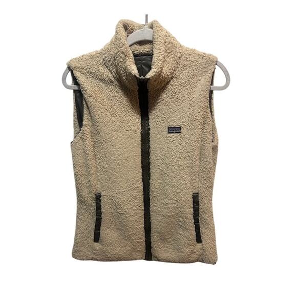 Patagonia Jackets & Blazers - Patagonia Vest Women's Large Fleece Oatmeal Retro Deep Pile Reversible Los Lobos